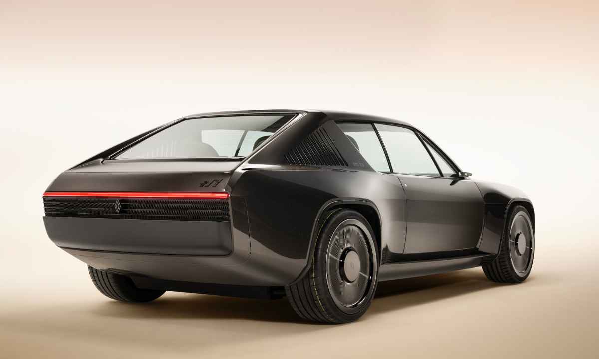 Renault R17