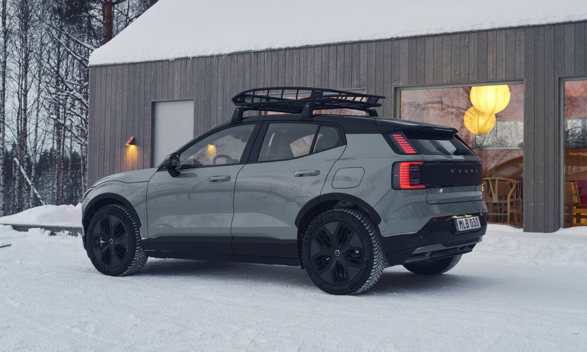 Volvo EX30 Cross Country